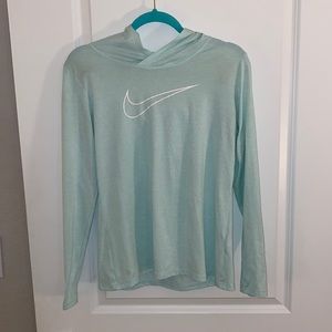 Light weight Nike shirt